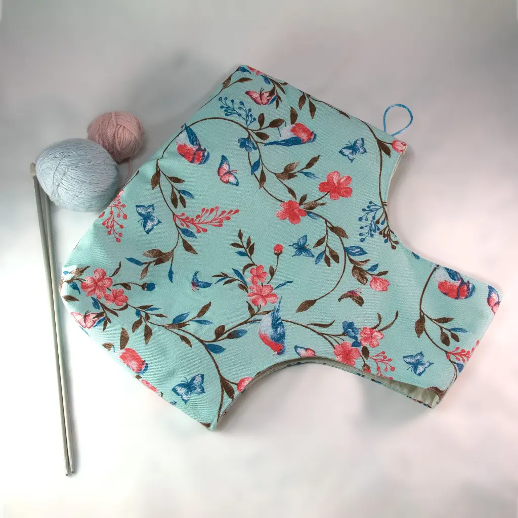 Lying Down Wrist Bird  Bullfinch Azure L.webp