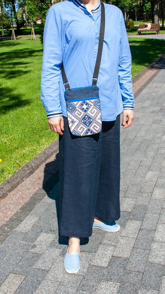 Nadin Crossbody Purse Ethnic 2Blue Spsd.webp