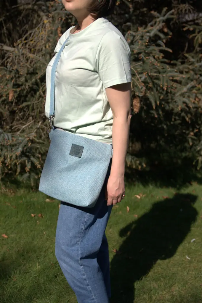 Medium Crossbody Bag Orsa Sky Blue M Light_2.webp