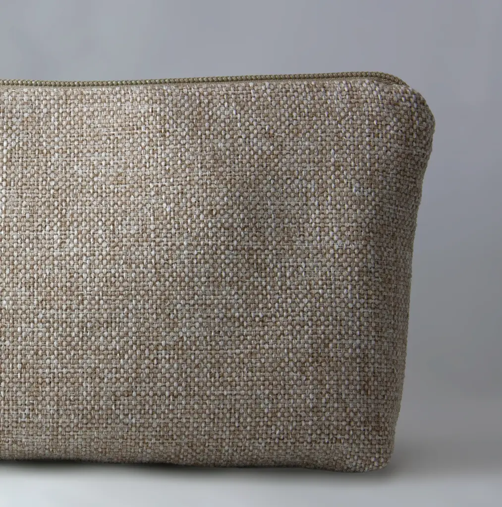 Zipper Notions Pouch Beige Croped Front Right.webp
