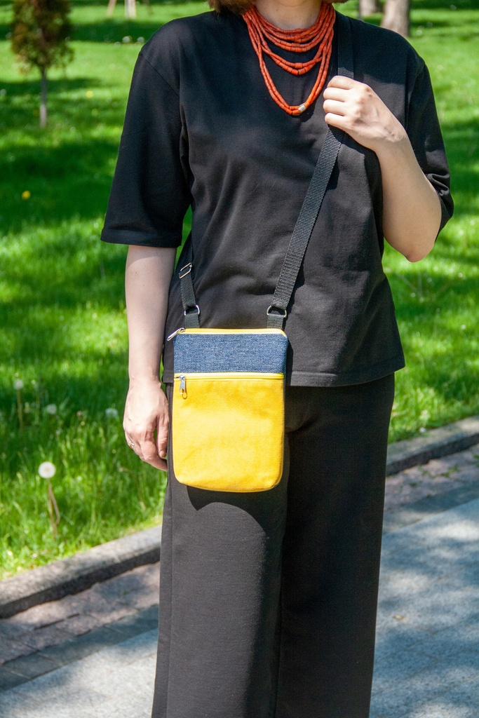 [crp-yellow-blue-s] Crossbody Purse  Yellow Blue S