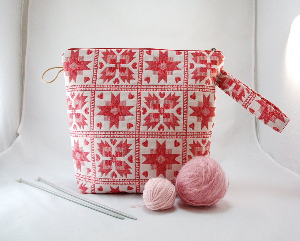 [pbz-ornam-red-xl] Zipper Ornament  Red XL